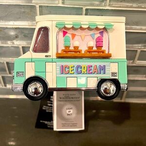 Bath & Body Works Ice Cream Truck Projector Nightlight